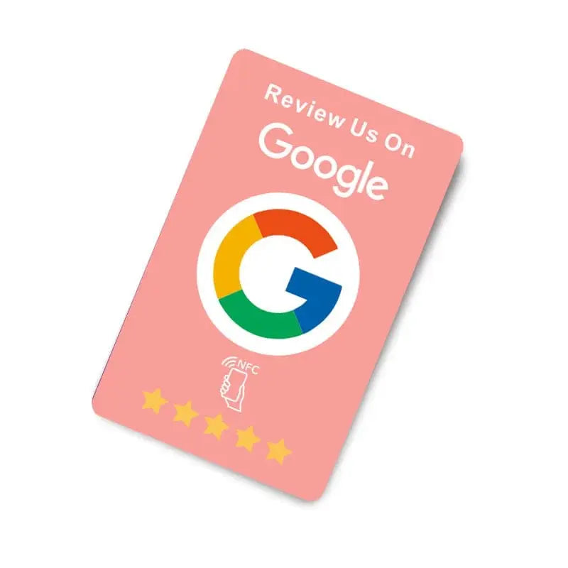 Nahaufnahme einer NFC Google-Bewertungskarte mit QR-Code für schnelle Bewertungen