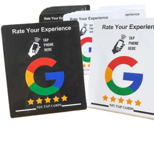 Schwarze NFC-Tischständer mit buntem Google-Logo und Fünf-Sterne-Bewertung, 3 Stück sichtbar.