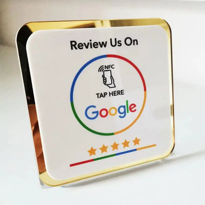 Wandmontiertes Google-Bewertungsschild mit Scan-Funktion für Kundenfeedback