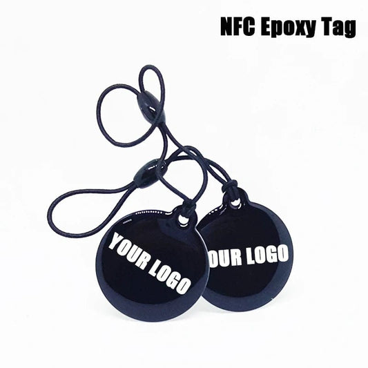 Kundenspezifisch bedruckter NFC-Schlüsselanhänger