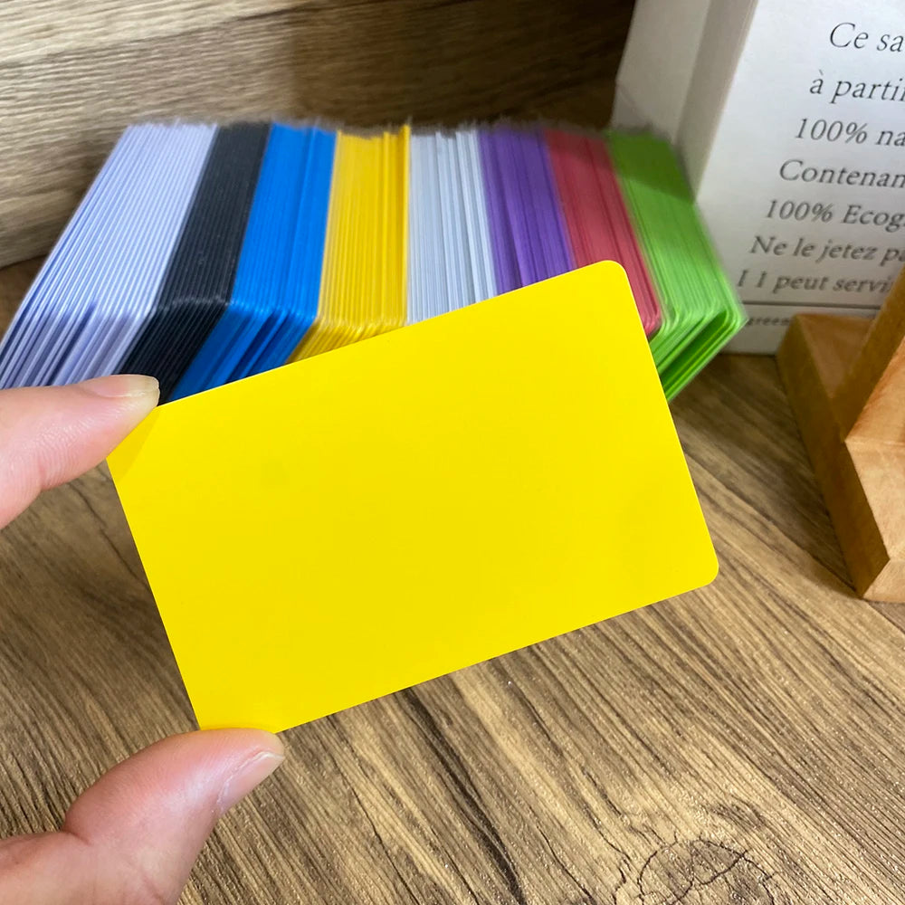 NFC Digital Business Card – Wallet-sized, instant contact &amp; social media | Taggytech