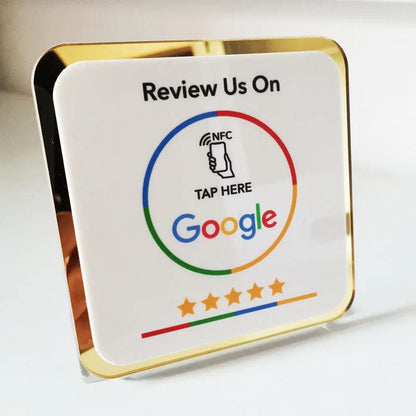 Wandmontiertes Google-Bewertungsschild mit Scan-Funktion für Kundenfeedback