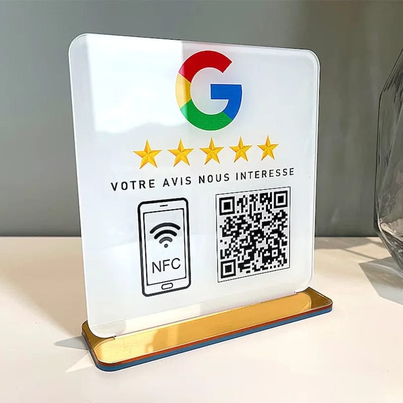 NFC & QR-Code Google-Bewertungsschild zur einfachen Erfassung von Bewertungen durch Kunden.