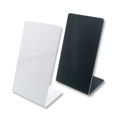 Tischdisplay-NFC-Stand für einfache Kundeninteraktion und Informationsweitergabe.

