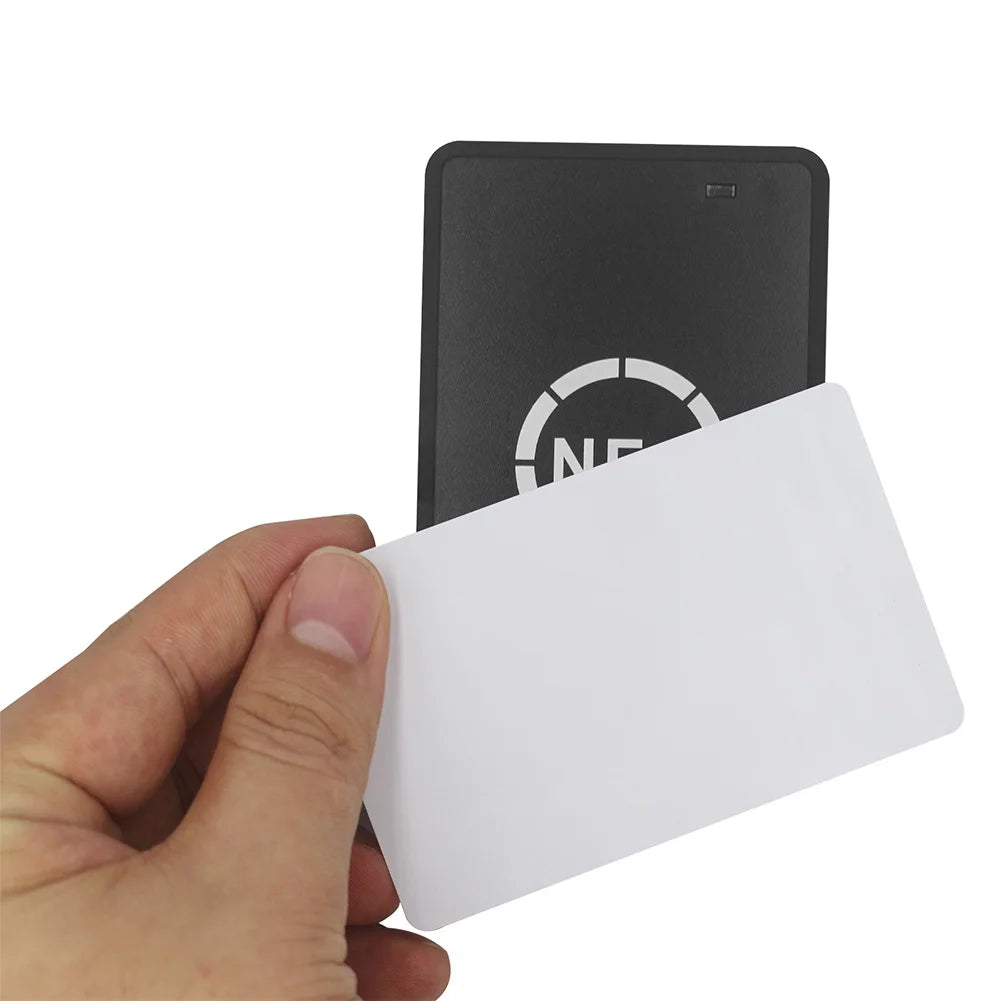 RFID & NFC Kartenleser/Kopierer – 125kHz & 13,56MHz – USB Decoder & Replikator mit Software | Taggytech