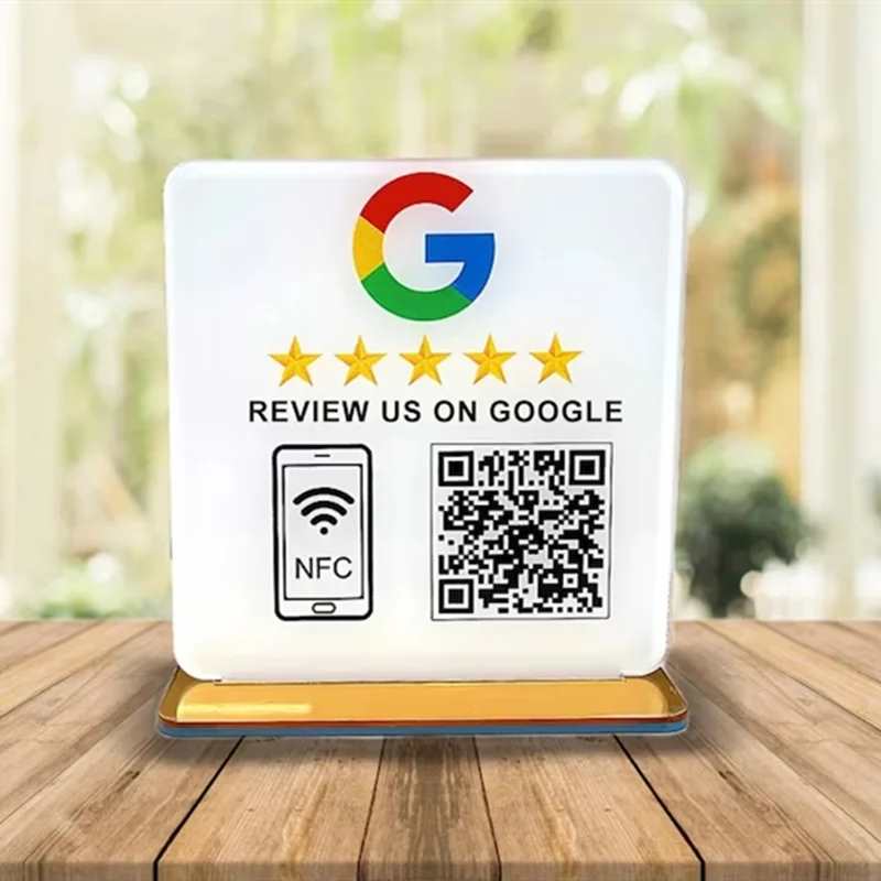 NFC & QR-Code Bewertungsschild für Google-Bewertungen, ideal zur Förderung von Kundenfeedback.