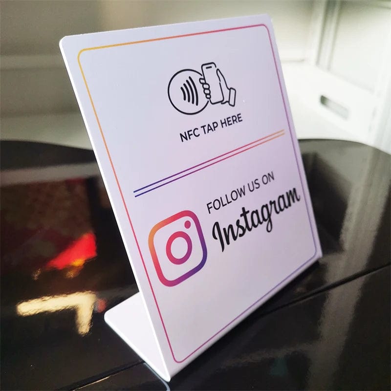 Erhöhen Sie die Likes auf Instagram mit unserem NFC-Display-Ständer – einfach und effektiv.