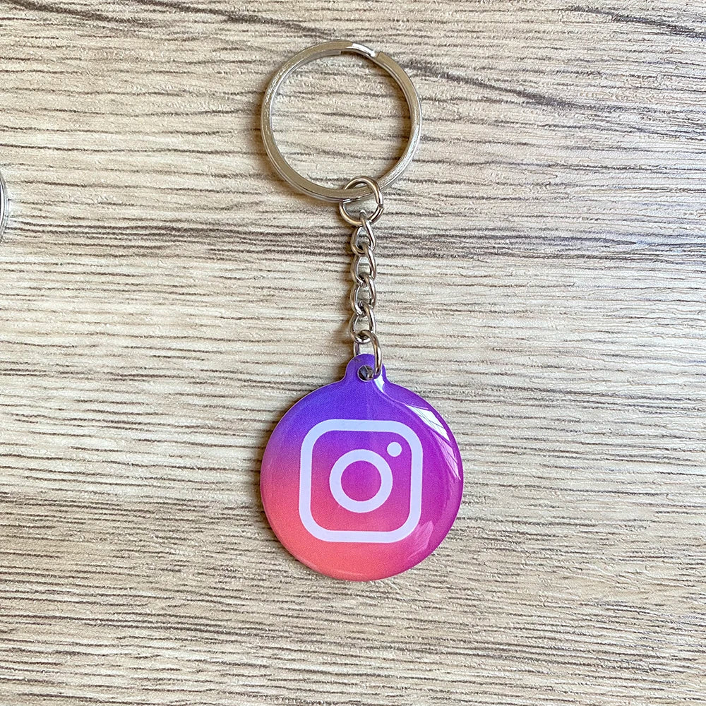 Social Media NFC Tag – Epoxy Keychain with Link Sharing | 13.56 MHz NFC213 | For more followers &amp; reviews