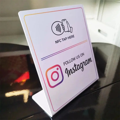Erhöhen Sie die Likes auf Instagram mit unserem NFC-Display-Ständer – einfach und effektiv.